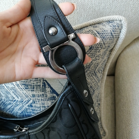 Salvatore Ferragamo shoulder bag - Picture 15 of 15